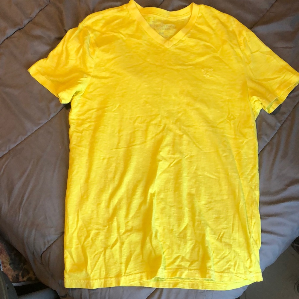 V neck T-shirt